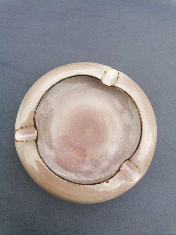 Linn ware ashtray