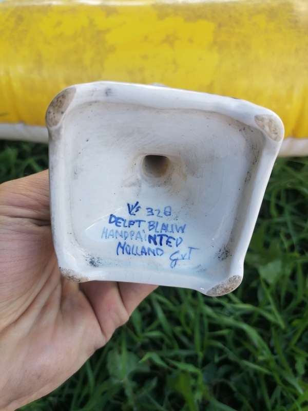 Vintage DELFT candle holder