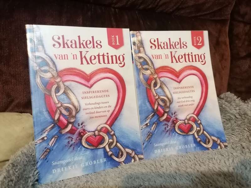 skakels van n ketting boek 1 en 2 deur Driekie Grobler