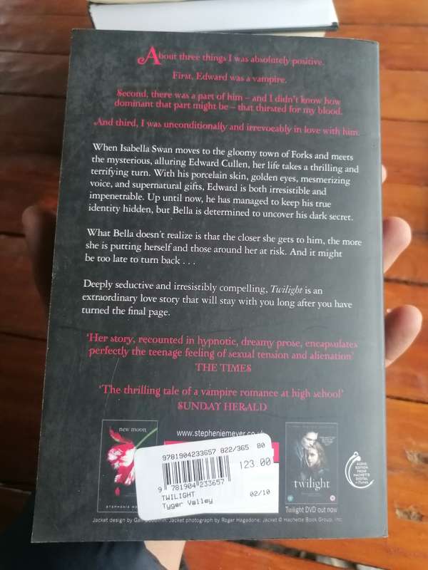 Twilight, Book 1 : Twilight Novel by Stephenie Meyer