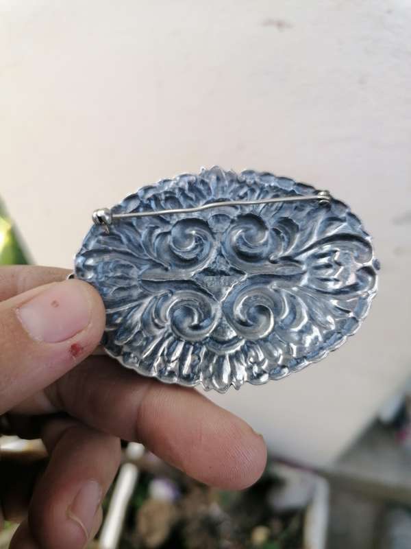 Vintage silver brooch /pendant
