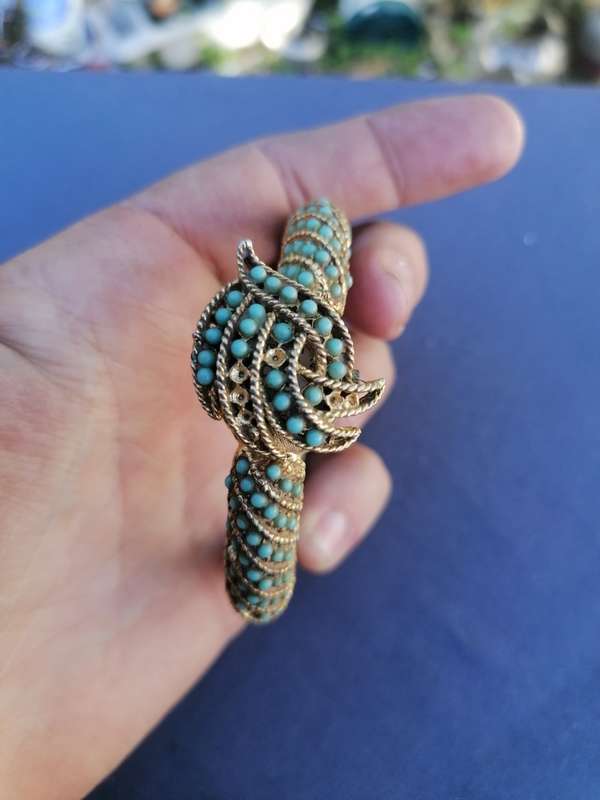 Vintage 1950s Ladora Gold Tone Faux Turquoise Encrusted Ladies Hidden Face Bracelet Watch