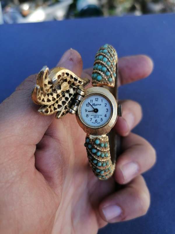 Vintage 1950s Ladora Gold Tone Faux Turquoise Encrusted Ladies Hidden Face Bracelet Watch