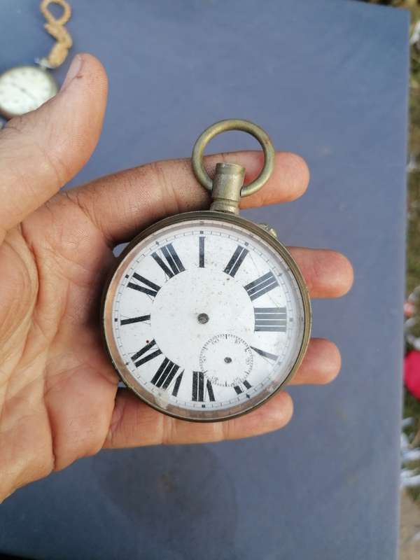 Antique lot of pocket watches and cases. Not working