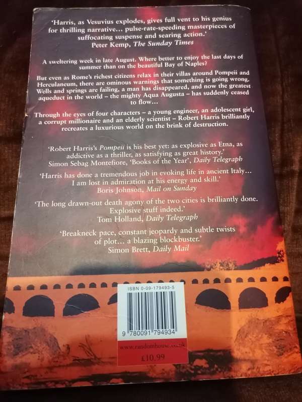 Pompeii by Robert Harris