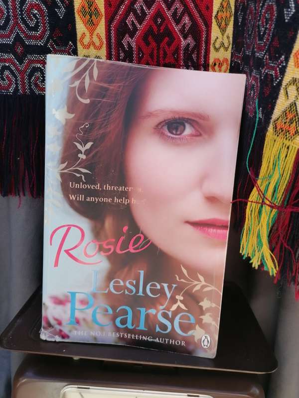 Rosie Book by Lesley Pearse