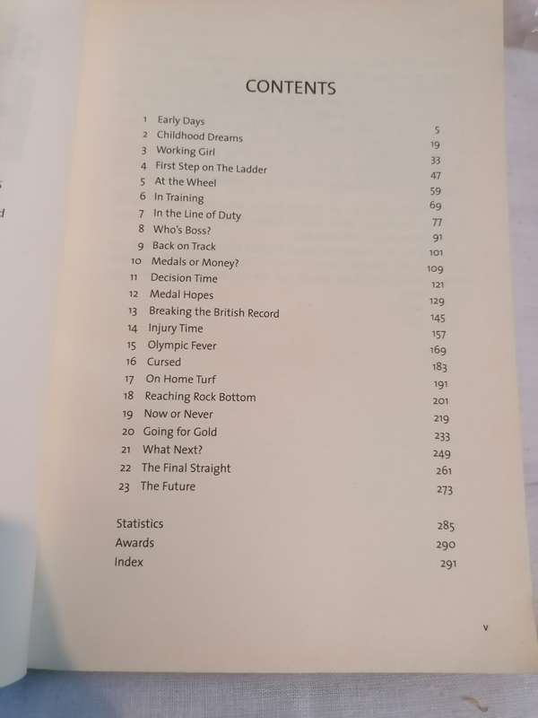 Kelly Holmes: Black, White & Gold - My Autobiography Book by Kelly Holmes