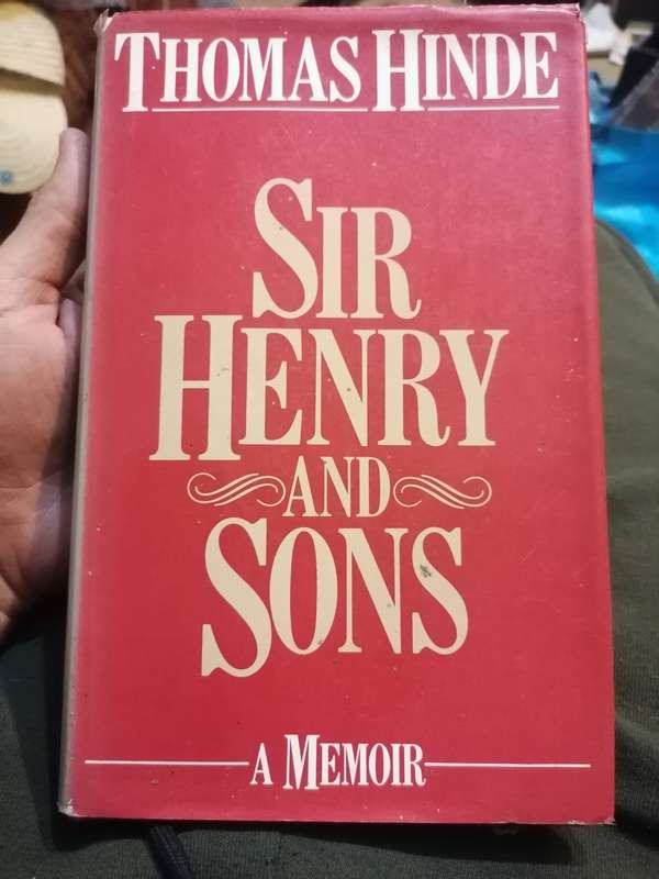 Sir Henry and Sons - Thomas Hinde - Hardcover