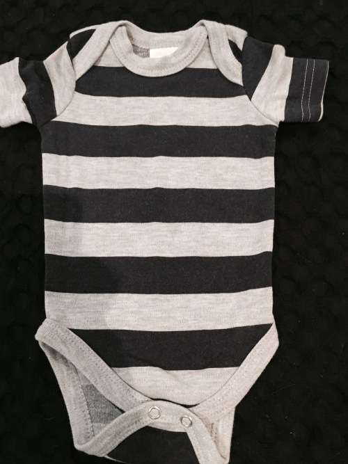 ***GORGOUS THICK WINTER BABY VESTS***