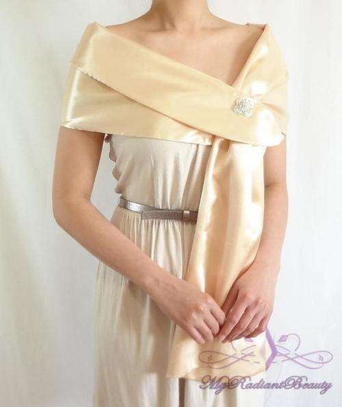 ***Stunning Gold Pashminas Imported from Mauritius***