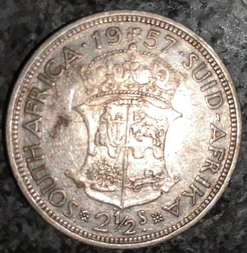 ***FATHERS DAY SALE - RARE 1957 2.5 SHILLINGS SA COIN ***IMMACULATE CONDITION***