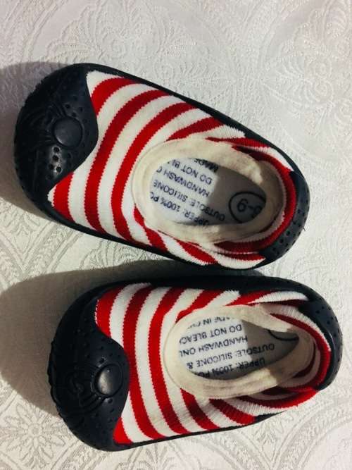 ***FEB SPECIALS - 75% OFF on these adorable baby slipper socks ***