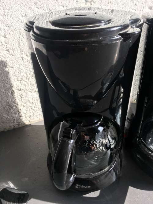 ***Warehouse Clearance Sale : Grab this gorgeous  Filter Coffee Maker***