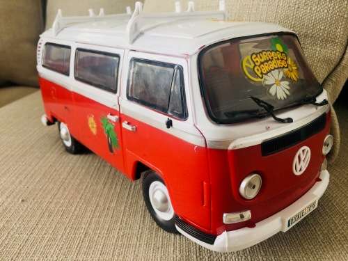 **Month End specials - Cute VW Van**