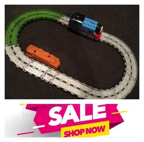 Lowest Price Thomas Track Master Track with free battery operated Thomas Engine