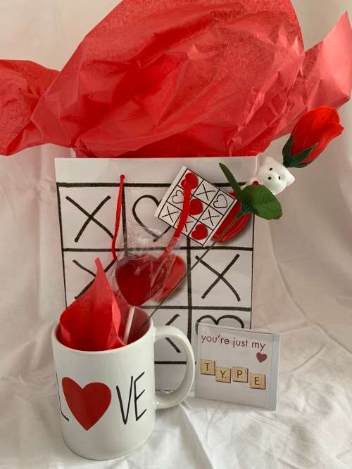 **Feb Specials : You Just My Type Gift Pack**Free Shipping on orders of R400 or more