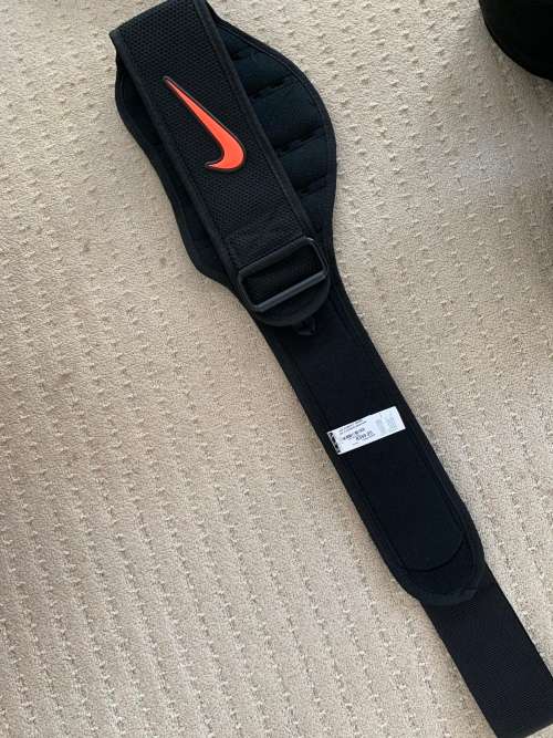 **just unpacked - Nike Tummy Weights**