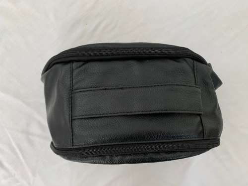 **Crazy Sale : 75% Off Sale on Mens leather Cosmetic Bag**