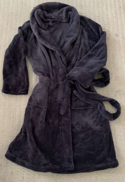 **New Stock just arrived : Stunning Woolworths gown**