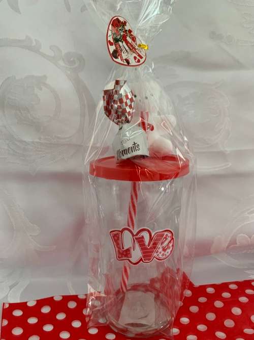 **Valentines Day Sale : Gorgeous Large glass with lid, straw and teddy Gift combo**