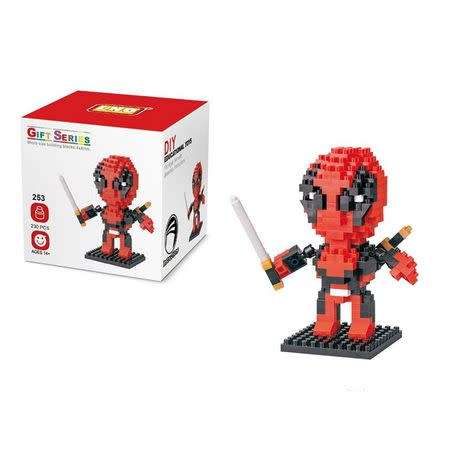 **Winter Specials : 80% OFF Deadpool mini lego**