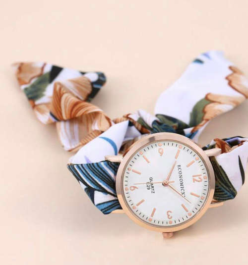 **Warehouse Clearance Sale : Gorgeous Twilly scarf watch**