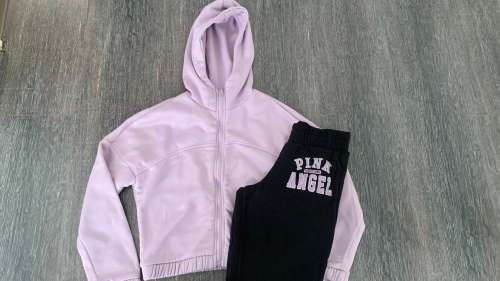 **80% off this gorgeous 2 piece tracksuit**