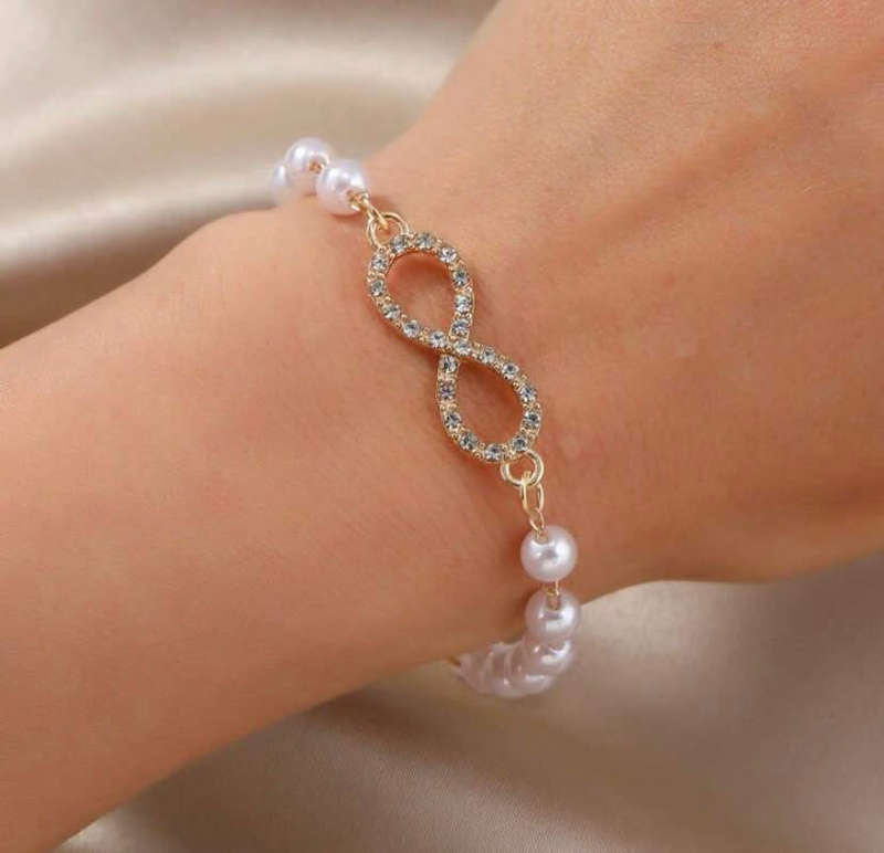 **Black November: 60% off Lovely Ladies Bracelet**