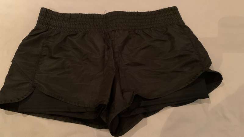 **Excellent quality Woolworths gym Shorts**