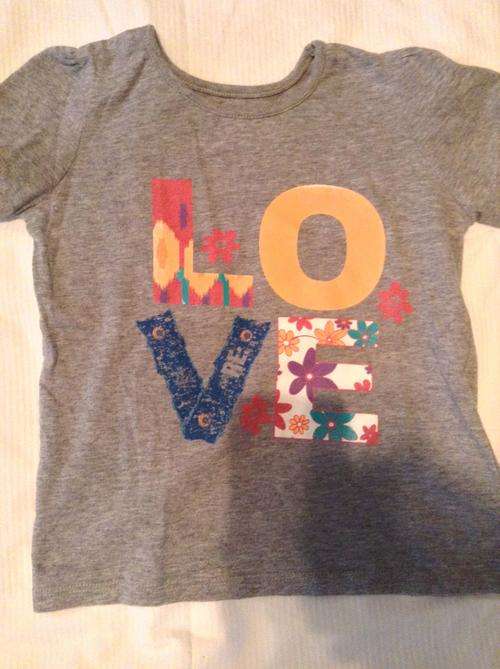 REDUCED TO CLEAR : Beautiful kiddies T- shirts