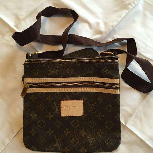 FESTIVE SALE : STUNNING SHOULDER BAG