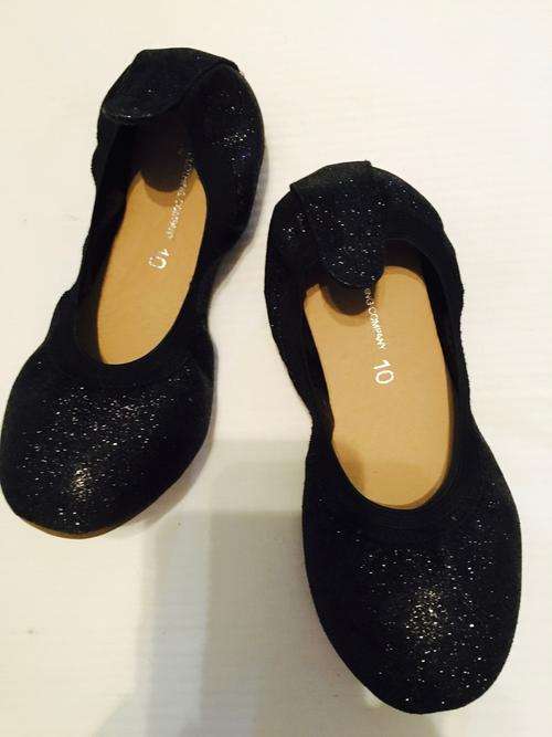 75% OFF SUMMER SALE : GLITTER PUMPS