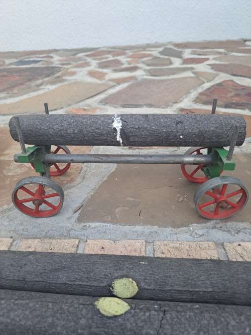 Mamod log wagon
