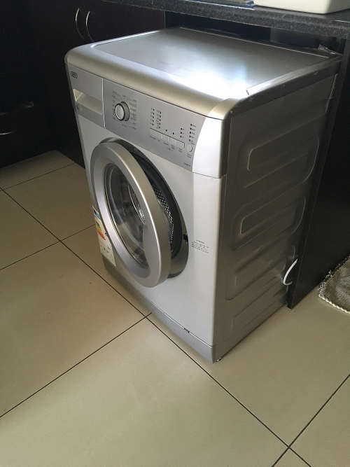 Modern Defy Washing machine