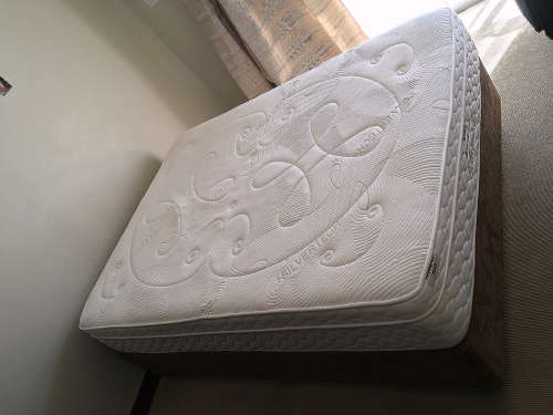 COMFORTABLE BED!