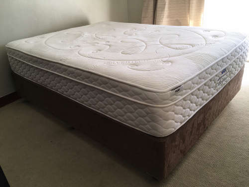 COMFORTABLE BED!