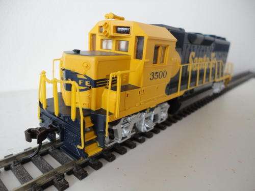 EMD GP 40 diesel