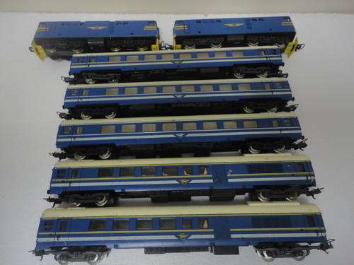 SAR HO Lima blue train set.
