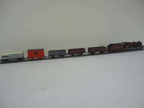 Lima HO goods train set.