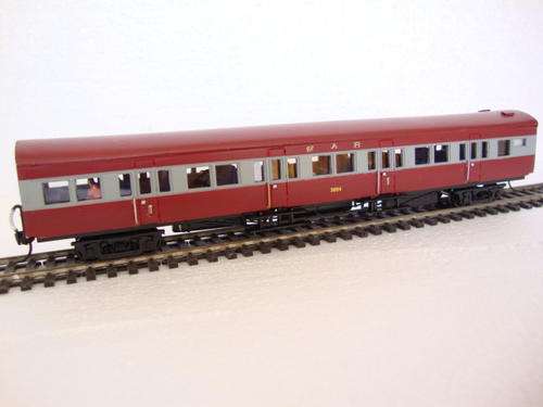 SAR suburban swing door coach.