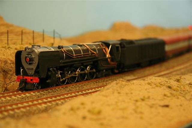 25 Condensing loco in HO.