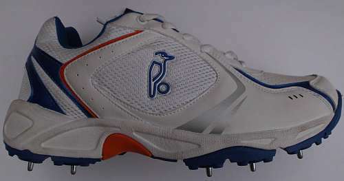 Kookaburra Pro 812 Cricket Spikes