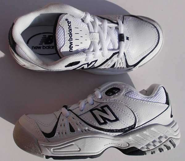 New Balance :: KXT622NP Kids Tennis CLEARING