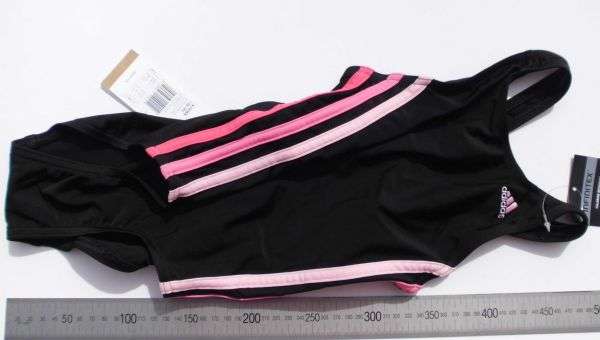 1 :: Adidas Costume :: Girls :: 8 years :: Pink side stripes