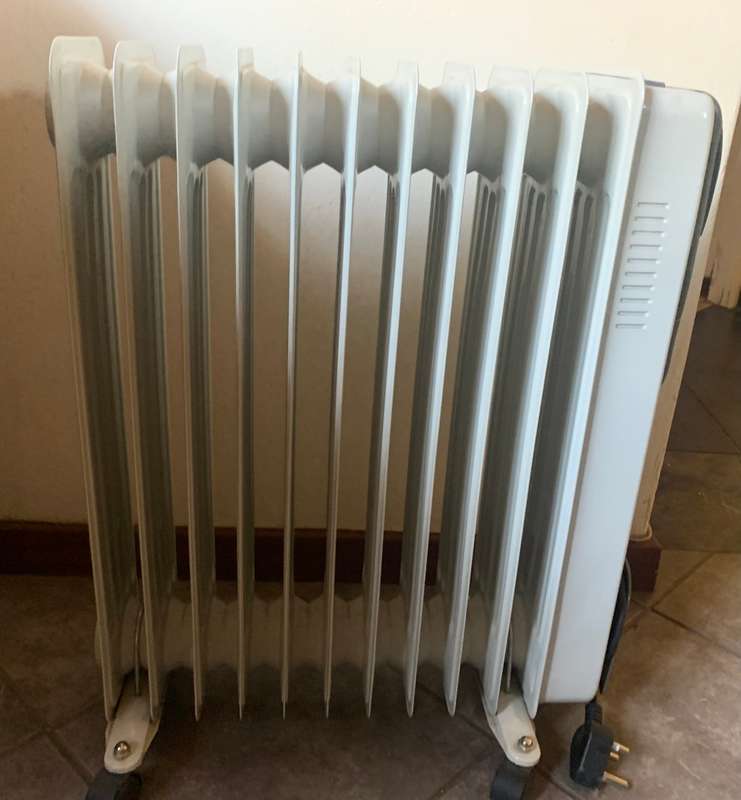 Goldair 11 Fin Oil Radiator GOR-1100A