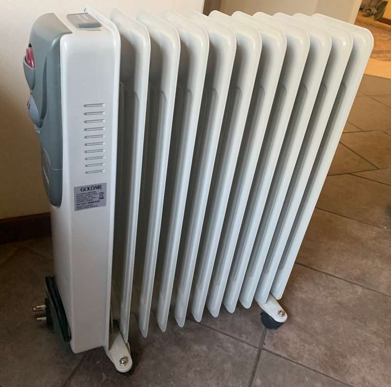 Goldair 11 Fin Oil Radiator GOR-1100A