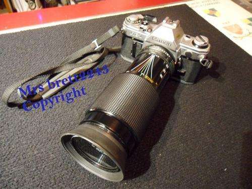 Canon Zoom Lens FD 70-210mm 1:4 WITH Camera