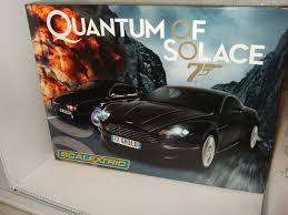 `James Bond Quantum of Solace` 2-car set.
