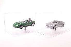 2pc Die Another Day Gift Set with figures