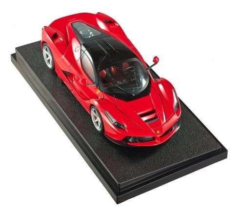 La Ferrari, Red